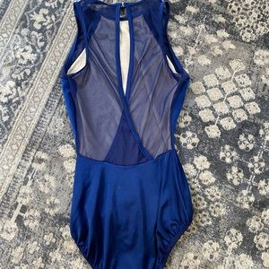 Body wrappers mesh leotard